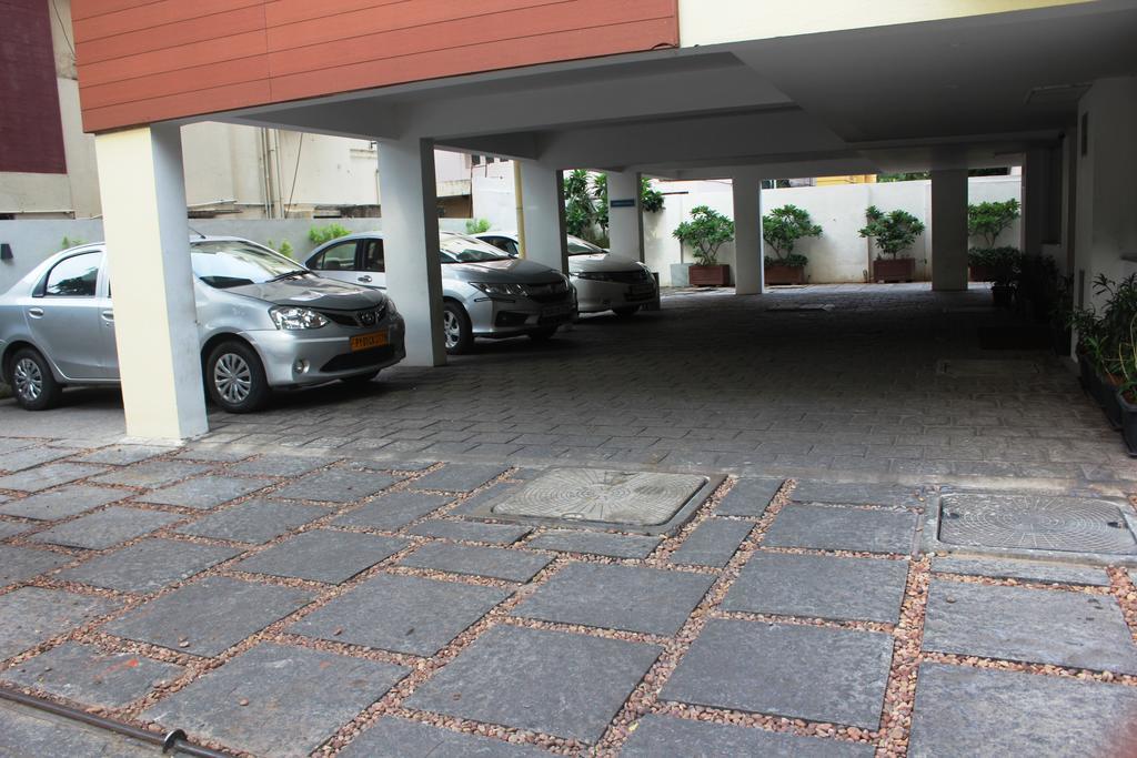 Pebbles Apartman Csennai Kültér fotó